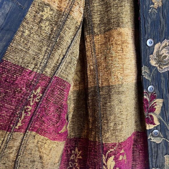 Chicos Brown Floral Tapestry Crinkle Brocade Button Front Blazer Size 2 (MD) - Picture 5 of 9